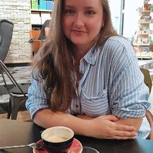 Veronika Lavríková - profilový obrázok